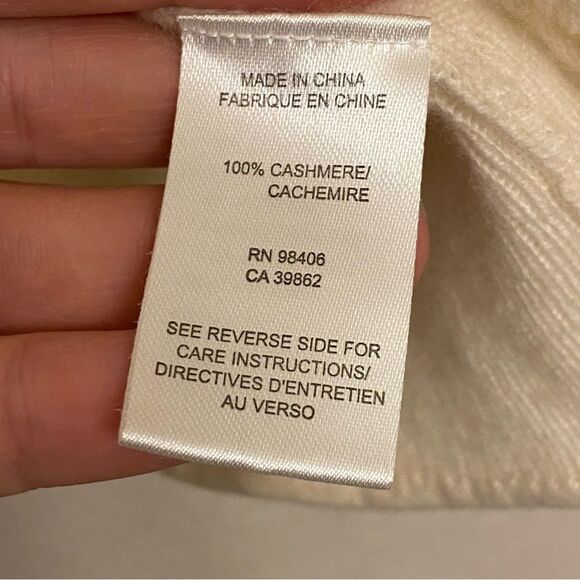 Theory F078706R white ivory 100% cashmere sweater classic minimalist crew neck L - Picture 6 of 8